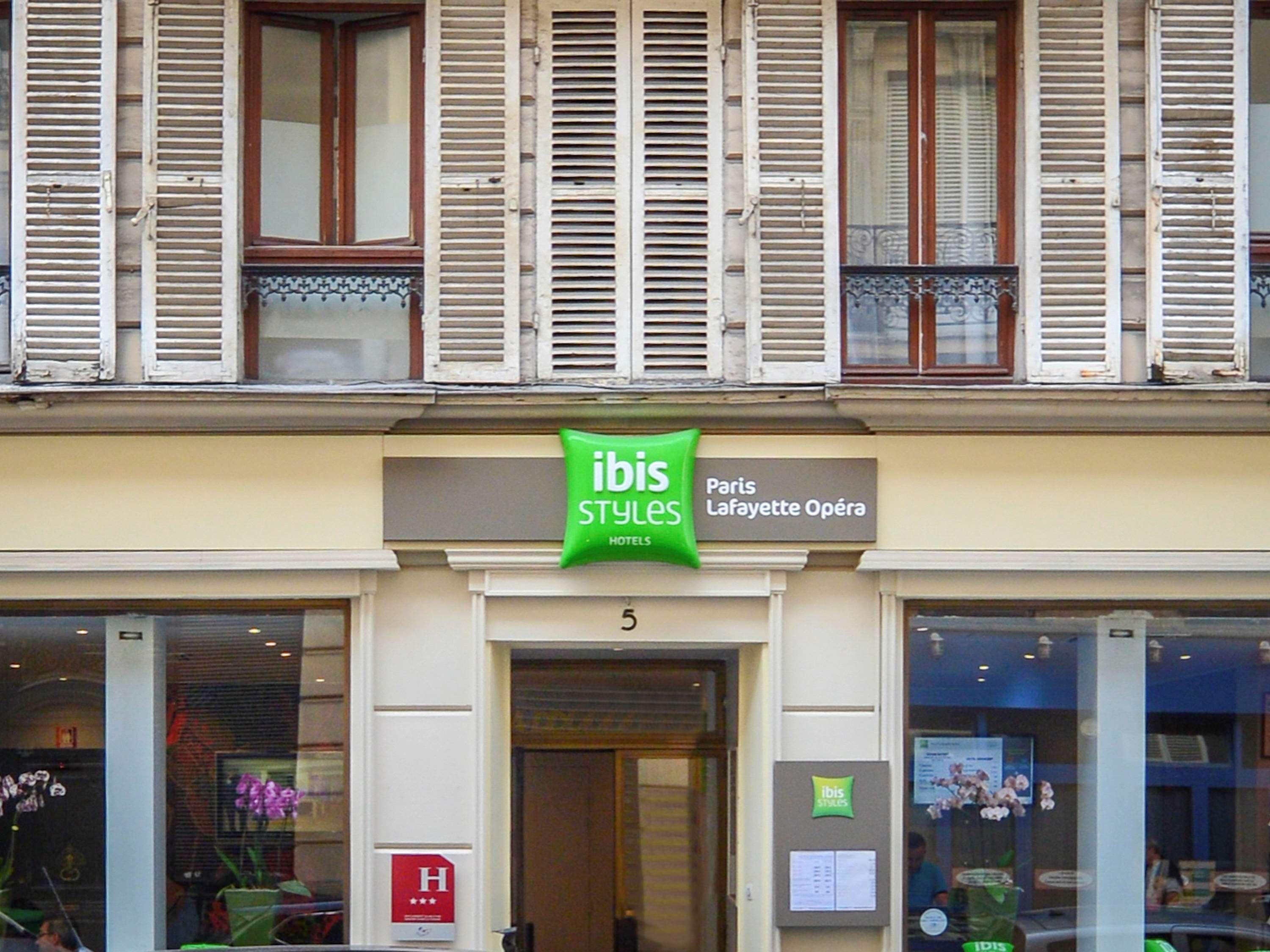 Ibis Styles Paris Opera Lafayette Hotel Exterior photo